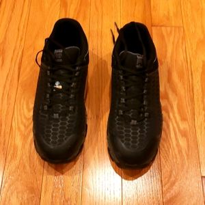 Mens size 12 timberland steel toe work shoe